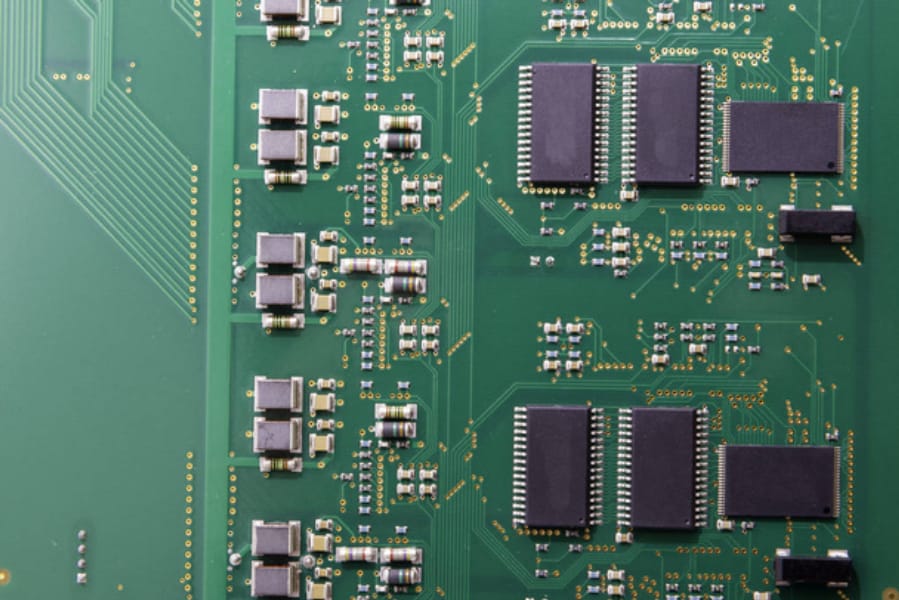 pcb過孔蓋油和開窗,pcb過孔蓋油怎么設(shè)置?