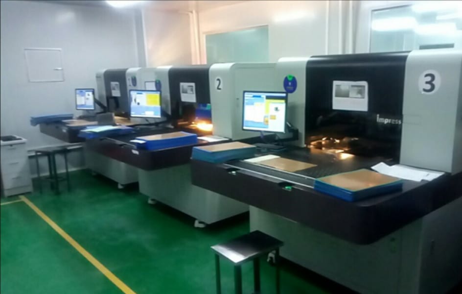 四層pcb板是哪四層,四層pcb設計中,最優的分層方案